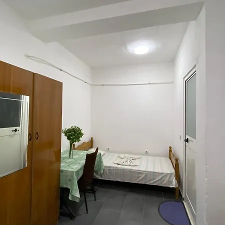Konukevi Hasarooms Dıraç